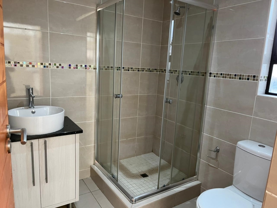 To Let 3 Bedroom Property for Rent in Heuwelsig Free State